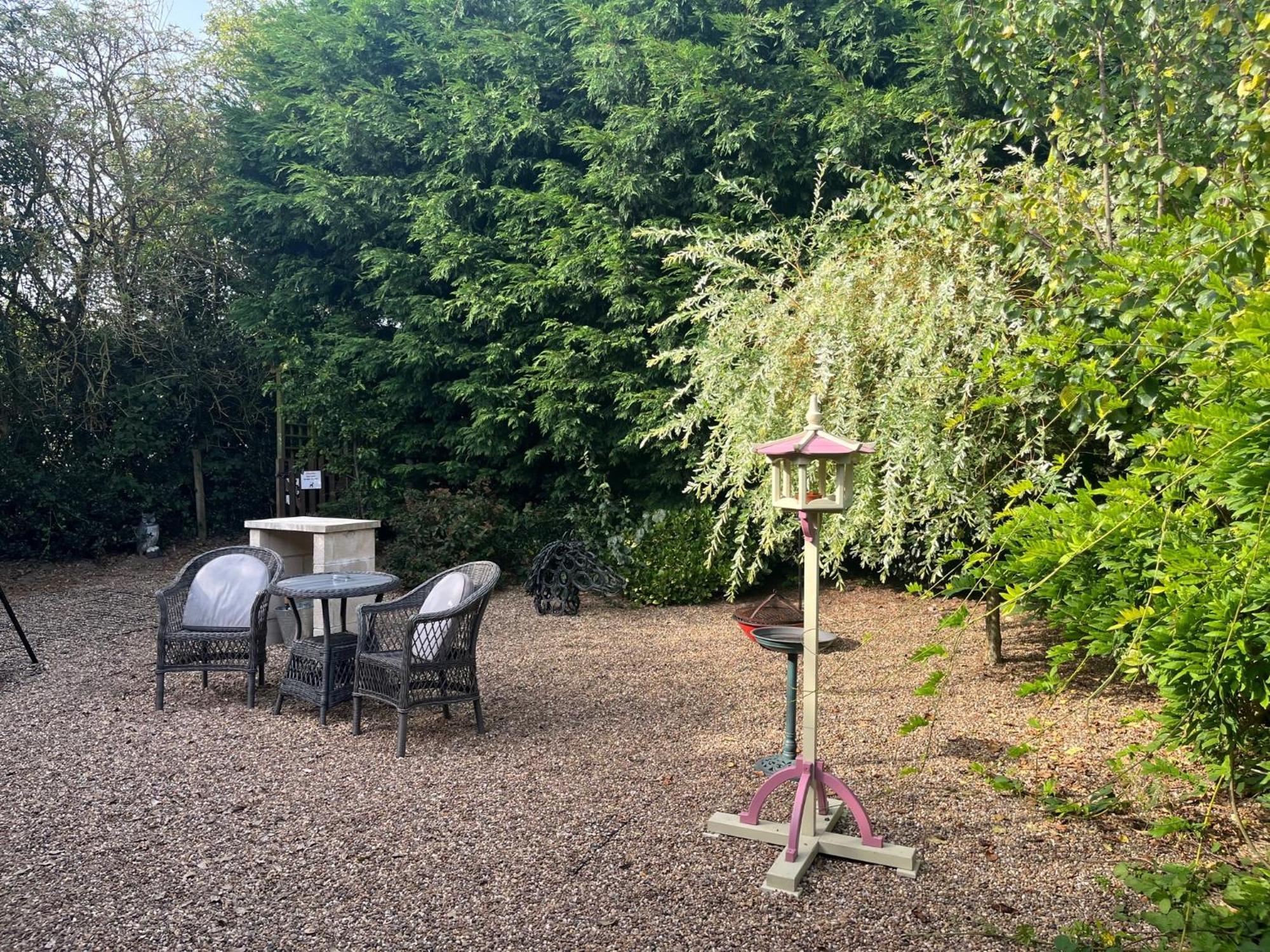 Fairview Farm Holiday Accommodation 14 Luxury Lodges, Cabins, Dog Friendly, Suitable For Couples, Families And Groups, Wedding Guests , Corporate Events, Sleeps 2-65 Guests In Ravenshead, Nottingham Near Sherwood Forest, Set In 88 Acres エクステリア 写真