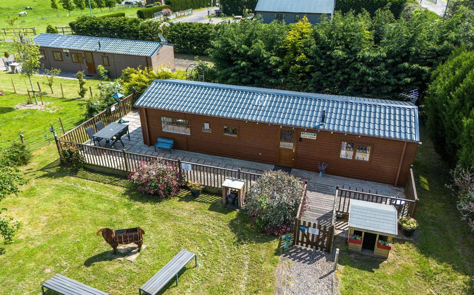 Fairview Farm Holiday Accommodation 14 Luxury Lodges, Cabins, Dog Friendly, Suitable For Couples, Families And Groups, Wedding Guests , Corporate Events, Sleeps 2-65 Guests In Ravenshead, Nottingham Near Sherwood Forest, Set In 88 Acres エクステリア 写真